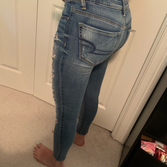 American Eagle Ripped Jeans - Picture 3 of 3